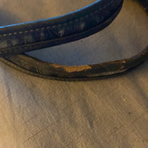 Montana West purse with faults but still has lots of life - Picture 8 of 9